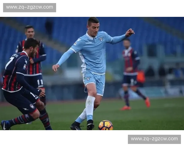 老将瓦尔布埃纳助阵梅斯 其经验成球队中场节拍器